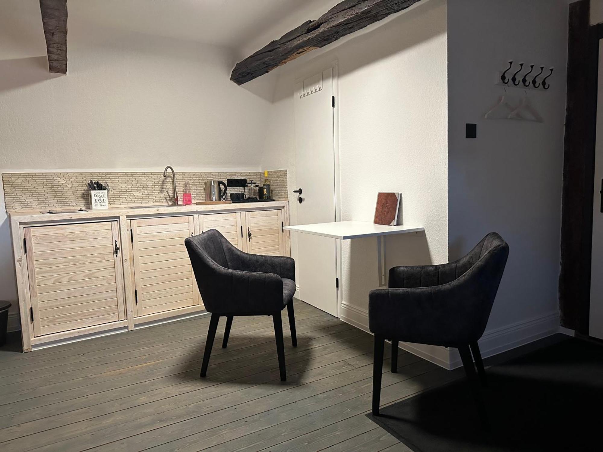 Urlaub Im Historischen Muellerhaus, Dachgiebel Apartment Lubeck Bagian luar foto
